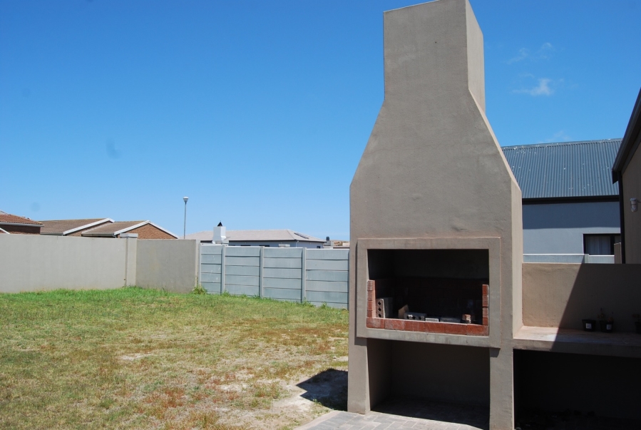 3 Bedroom Property for Sale in Vredenburg Western Cape